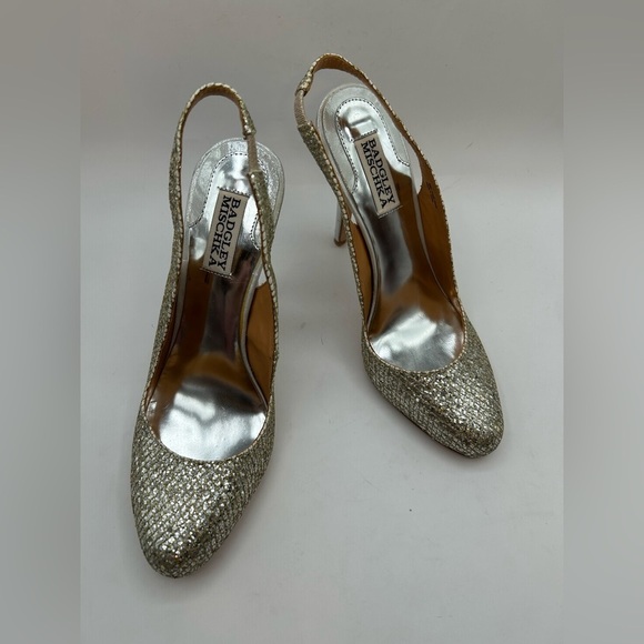 BADGLEY MISCHKA WOMEN'S KISS KISS SLINGBACK PUMP GOLD GLITTER US SIZE 8 MEDIUM - Picture 7 of 13